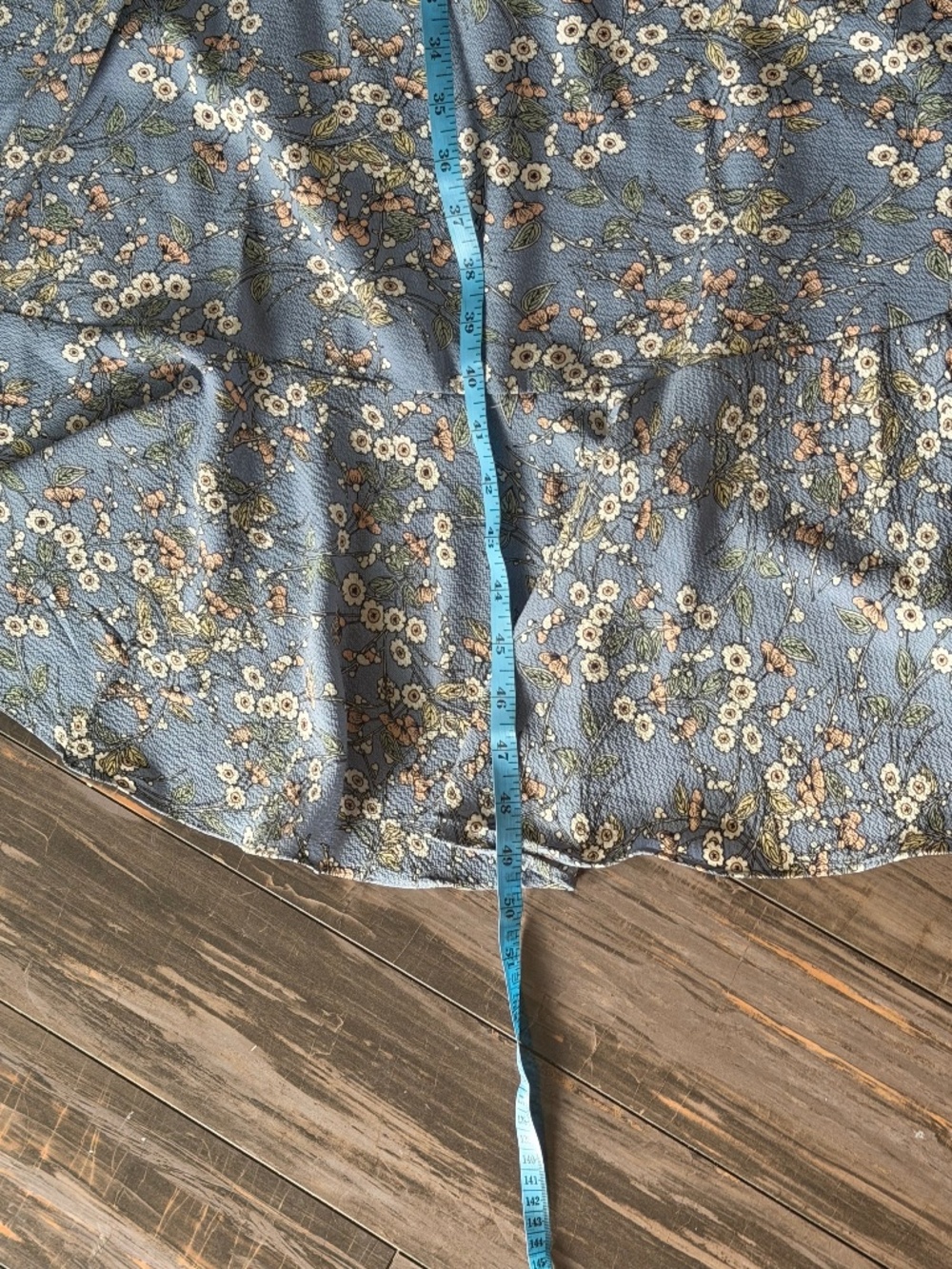 Max Studio Wrap Dress London Blue Floral Print Short Flutter Sleeves Plus Sz 1X - Picture 8 of 16